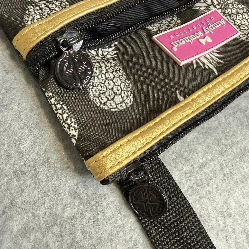Simply Southern Crossbody Bag Purse Black & Gold Pineapples NWOT